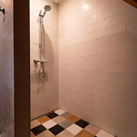 Hemels Bed & Breakfast 4*
